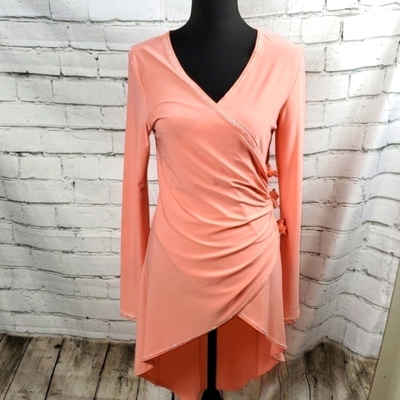 Peach color ruched tunic high low Size Small - Picture 1 of 14